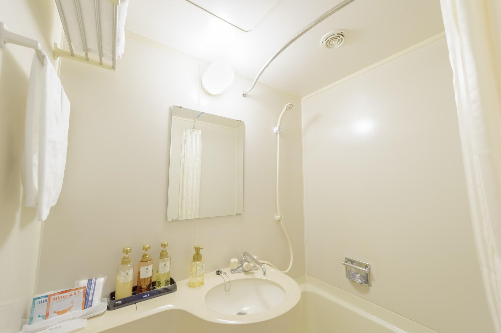Court Hotel Mito Экстерьер фото