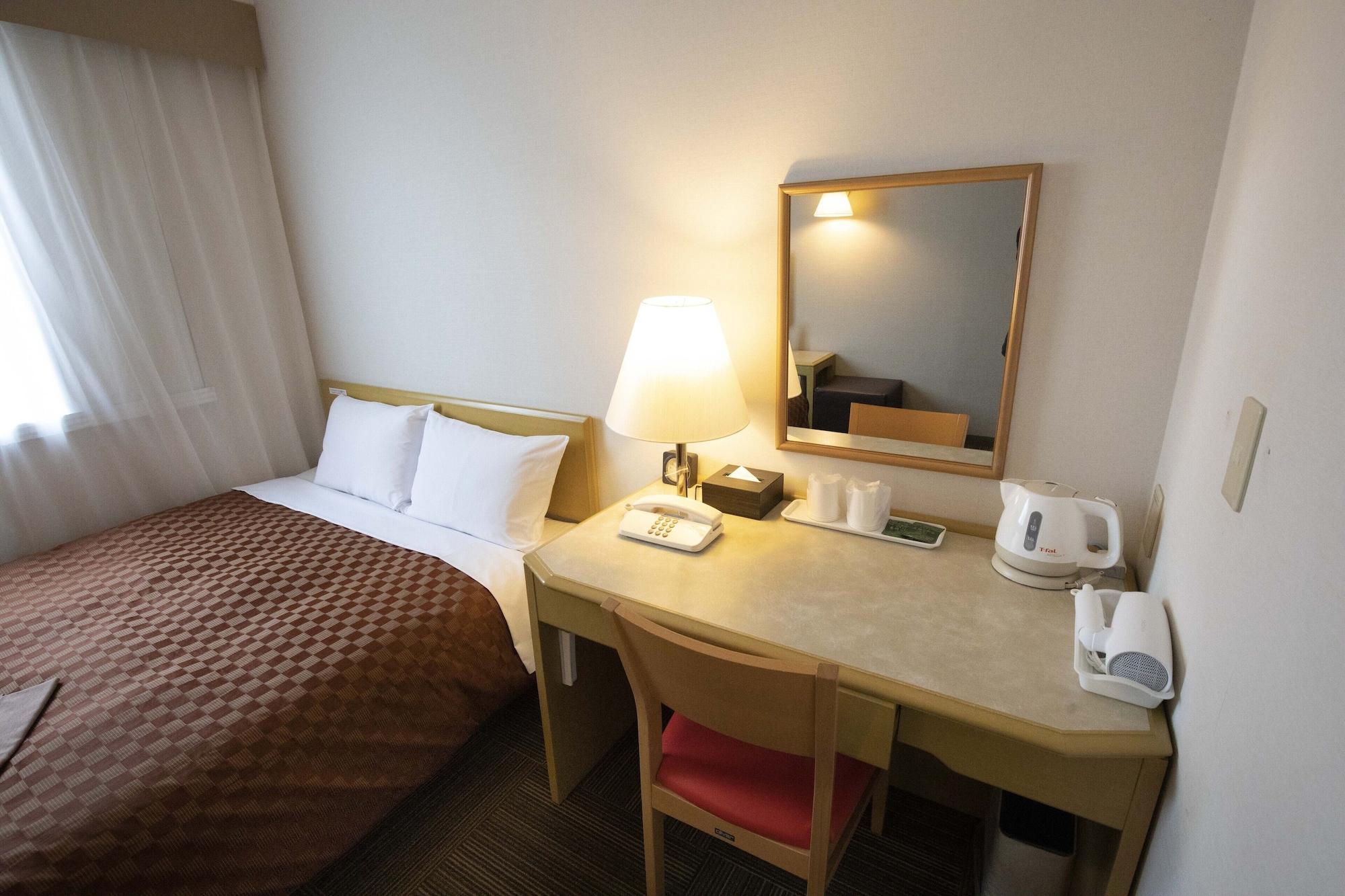 Court Hotel Mito Экстерьер фото